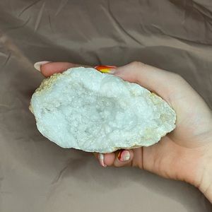 White Quartz Crystal Rock Geode 🔮